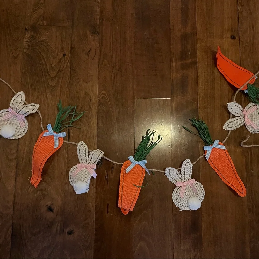 Bunny and carrot Easter garland 69” long 10” tall